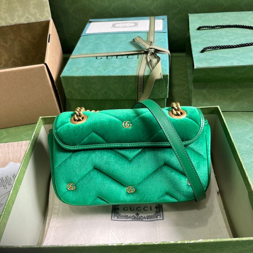 Gucci Marmont 22 cm