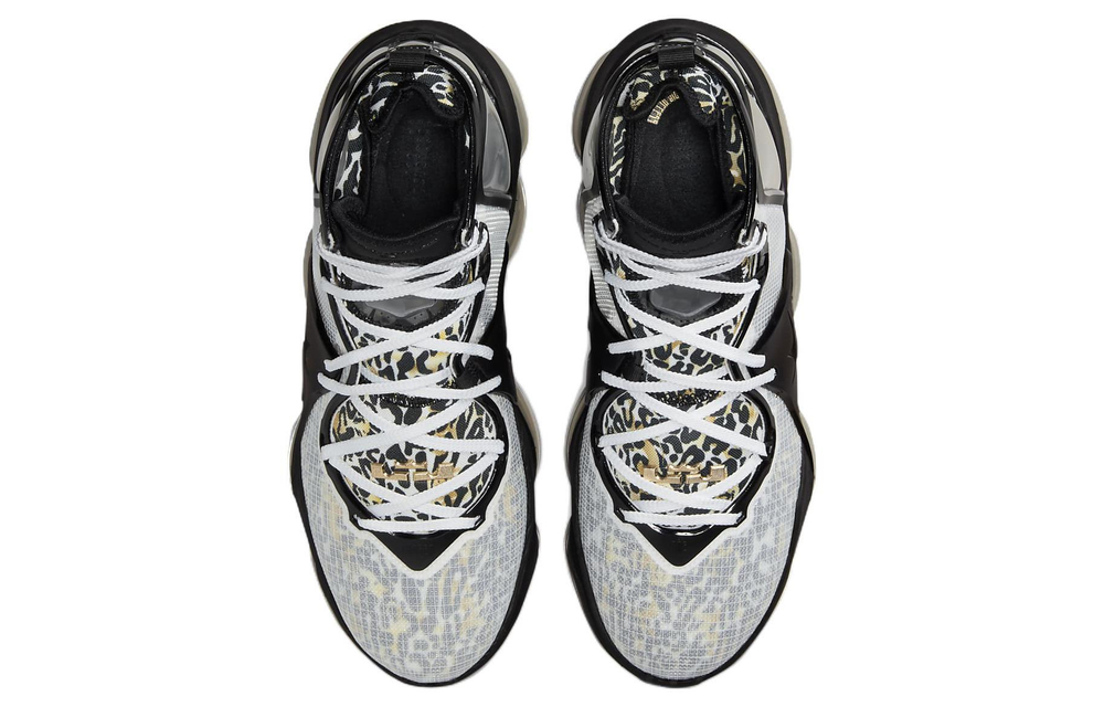 Кроссовки Nike Lebron 19