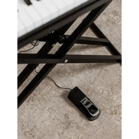 ON Music Expert Black