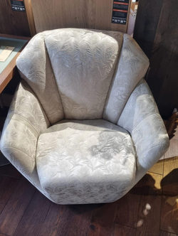 Кресло Кристалл Britannica. Ткань, поворотный механизм.