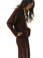 LONGSLEEVE COFFEE PLUSH