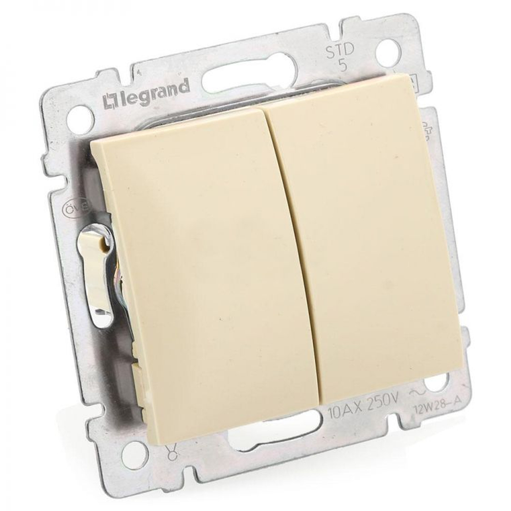 Legrand выключатель 4308 с рамкой 2 с/к