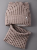 Шапка для девочки осенняя c ушками и снуд