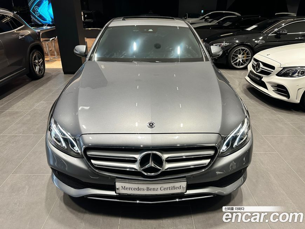 Mercedes-Benz E-Class W213 E300 Avangarde (08.2019)