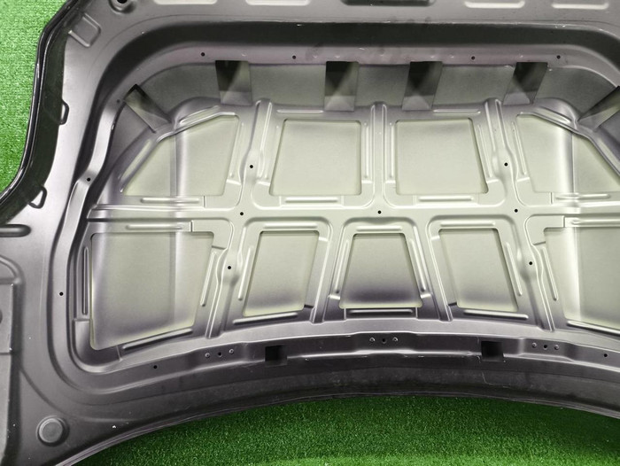 Капот Zeekr 001 (2021-н.в.)