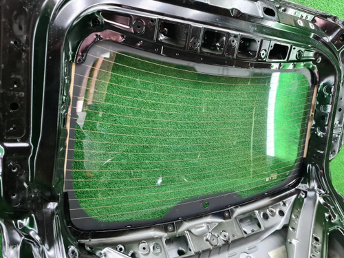 Стекло крышки багажника Omoda C5 (2022-н.в.)