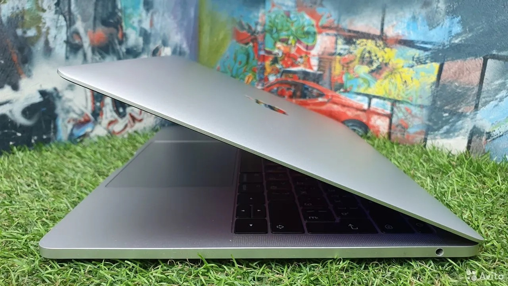 Macbook Pro 13 Retina 2017 i5 2.3 ггц