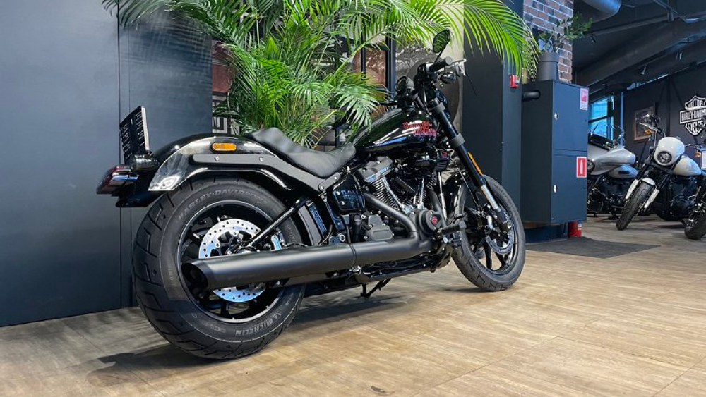 Harley-Davidson Low Rider, 2025