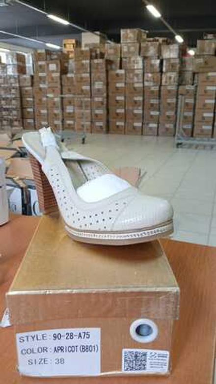 Босоножки женские CIVETTA 90-28-A75