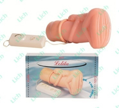 Девственная вагина с переминанием