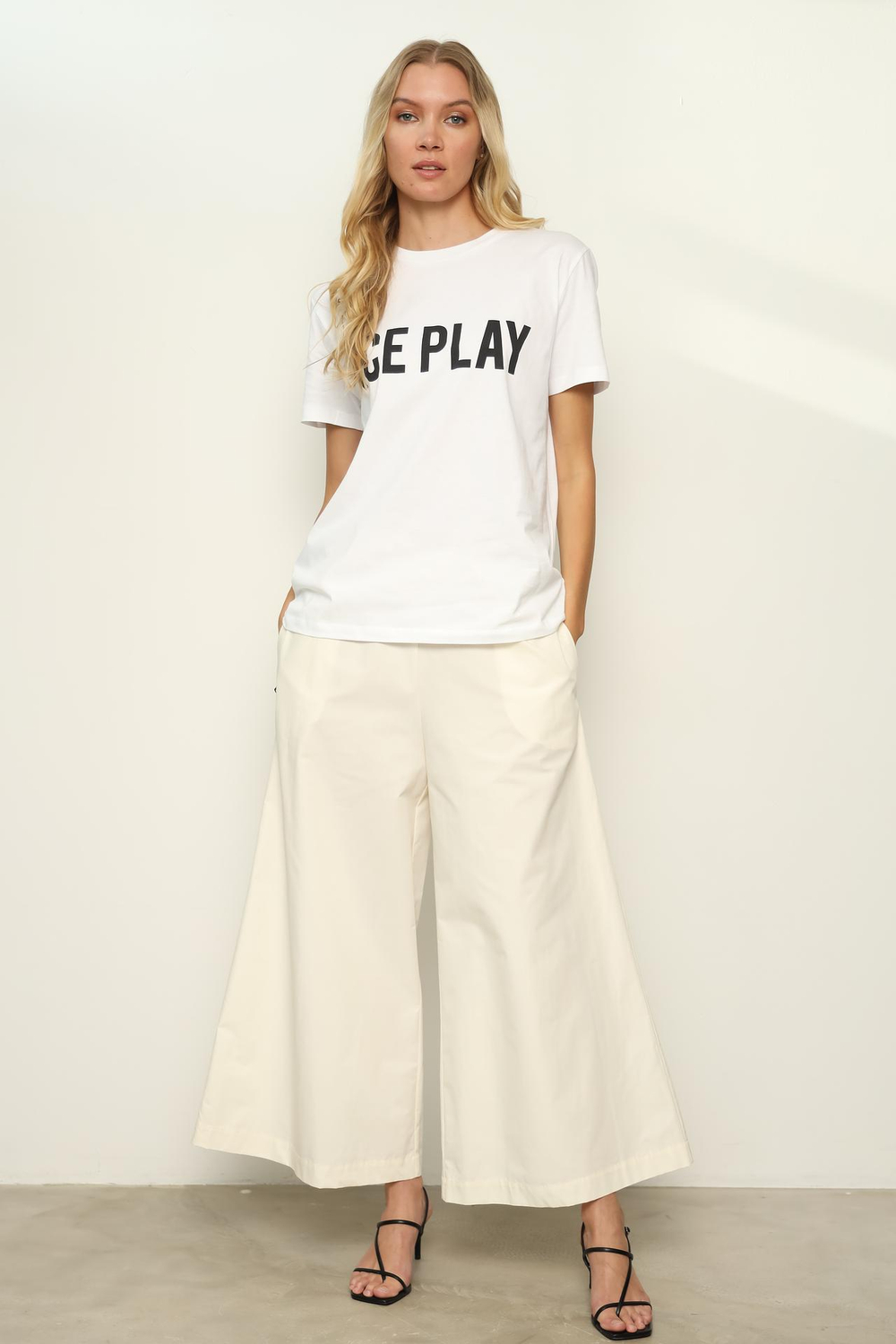 Брюки клеш жен. ICE PLAY 1103 молочный