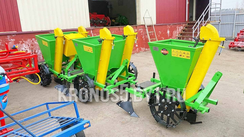 Картофелесажалка Bomet | Бомет S-239 с бачком для удобрений (62,5-67,5 см)