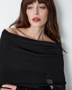 Платье с открытыми плечами с люрексом черный