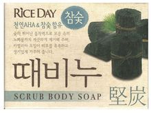 Мыло кусковое CJ Lion Rice Day древесный уголь