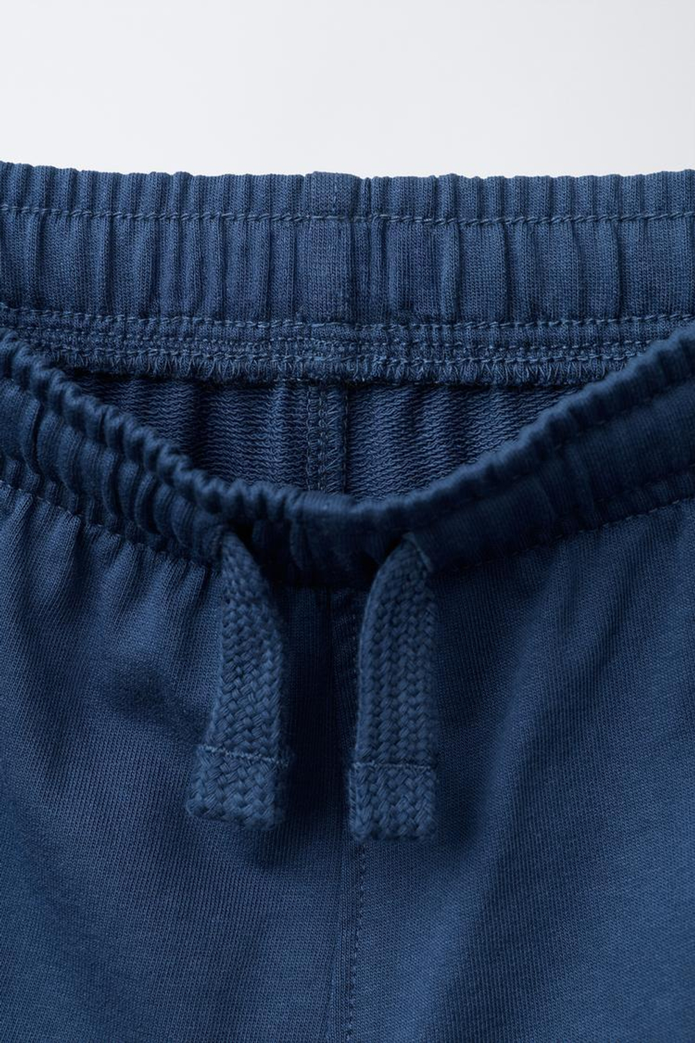 ZARA КОМПЛЕКТ ИЗ ФУТБОЛКИ И БЕРМУДОВ, МОРСКОЙ СИНИЙ