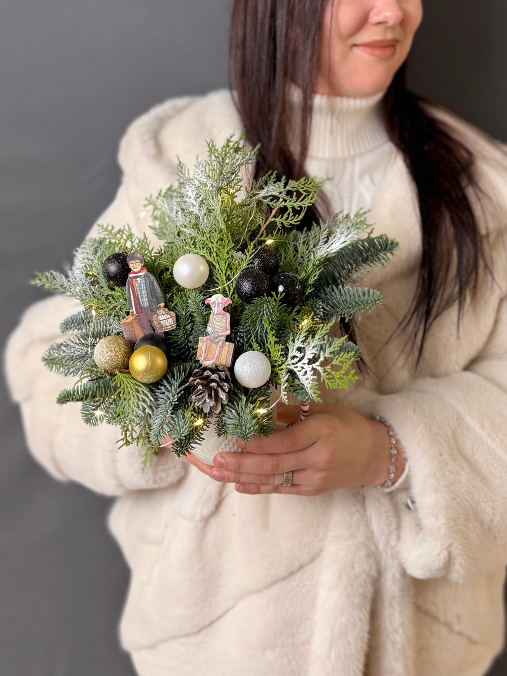 Новогодняя композиция в кружке «Магия вне Хогвартса»