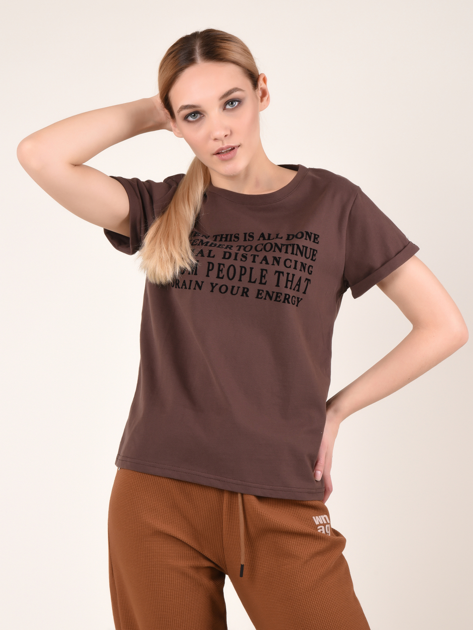 Футболка женская