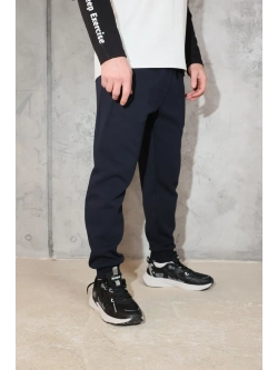 Спортивные брюки