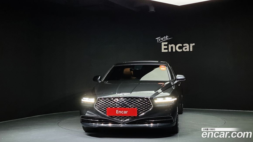 Genesis G90 3.8 AWD (08.2019)