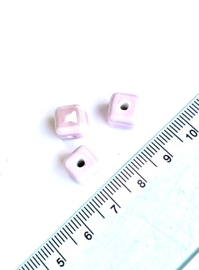 0248-р Бусина керамическая "Куб" 8 мм, розовый