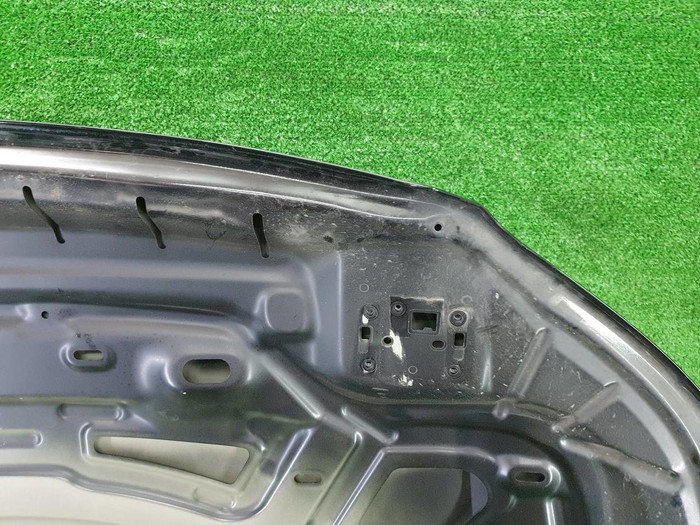 Капот Volvo XC40 (2017-н.в.)