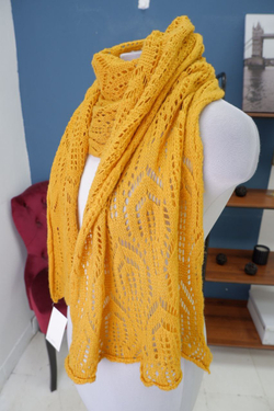 Шарф романтичный