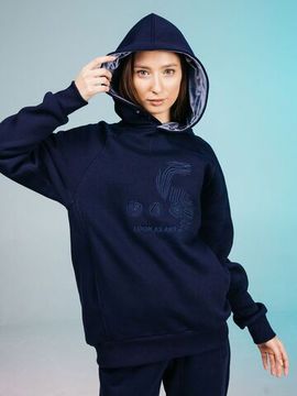 Худи Moore с велюровой отделкой