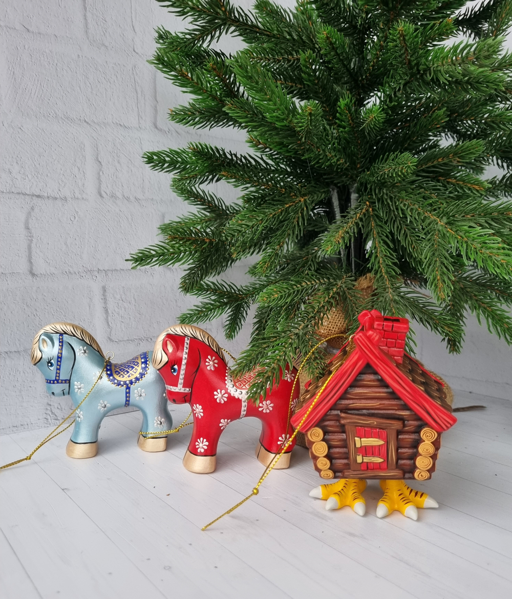 Избушка на курьих ножках ёлочная игрушка