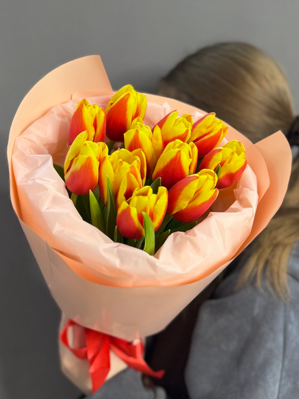 Монобукет из 11 тюльпанов