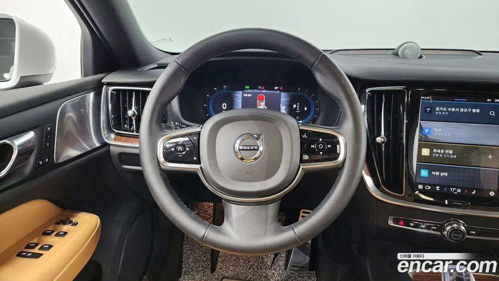 Volvo V60 Cross Country 2 Generation B5 Ultimate AWD (05.2023)