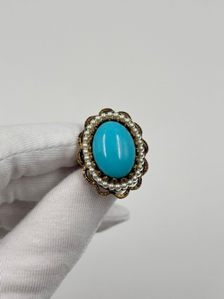 Кольцо с голубым кабошоном