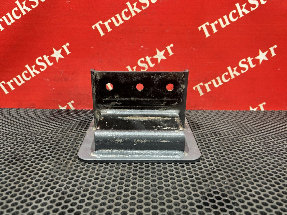 Кронштейн пневмоподушки 2023г.