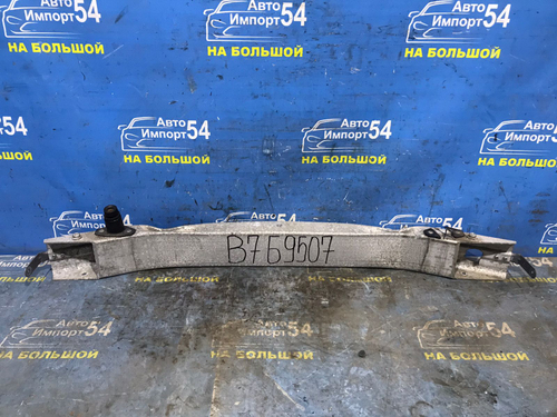 Усилитель переднего бампера AUDI A4 2005-2008