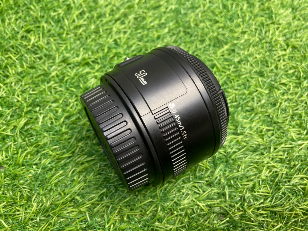 Canon EF 50mm 1.8 II