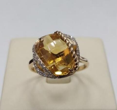 Кольцо из золота с цитринами
