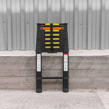 Лестница телескопическая алюминиевая односекционная (5.8м,15ступенек, max нагрузка 150кг, вес 14.3кг) RockForce##Rock FORCE RF-UP580