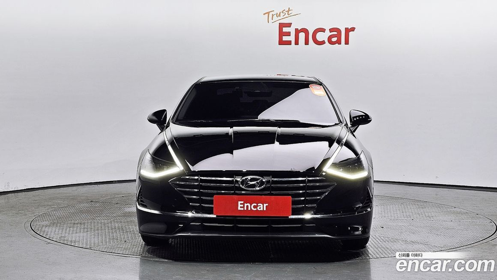 Hyundai Sonata (DN8) 2.0 (12.2019)