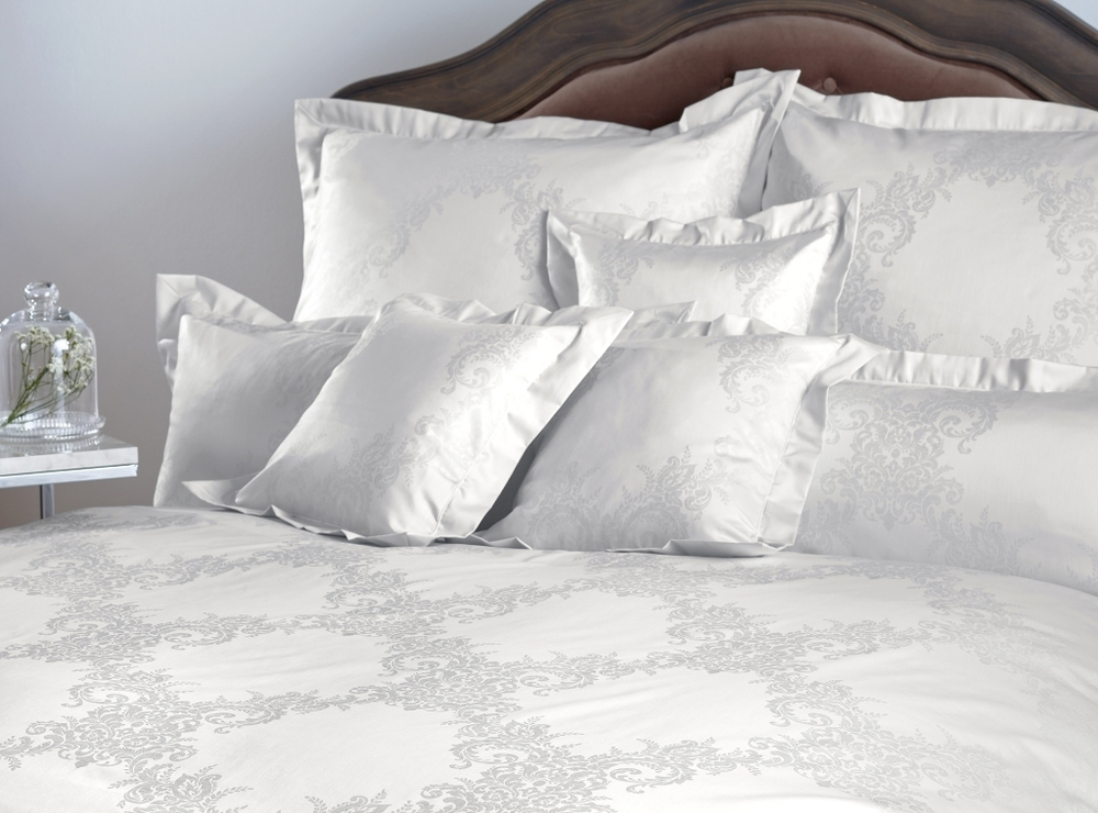 Наволочка 70х70 Curt Bauer Sophia 9016/0192 perlmutt