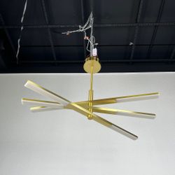 Люстра на штанге ORTON на 3 D96 Gold