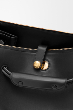 Loewe Большая сумка Madrid из мягкой телячьей кожи, черный