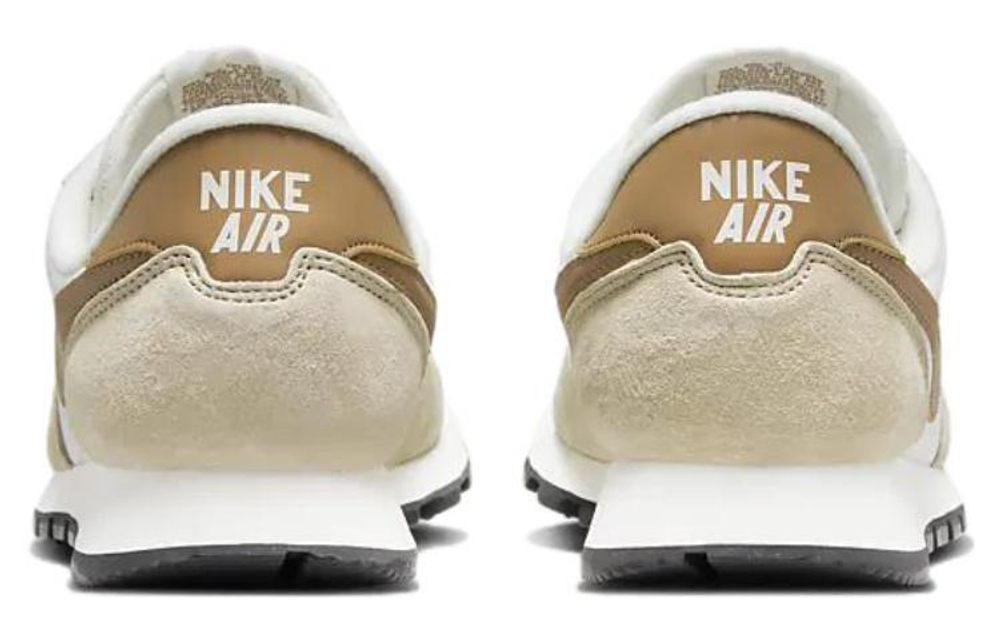 Кроссовки Nike Air Pegasus 83 Prm