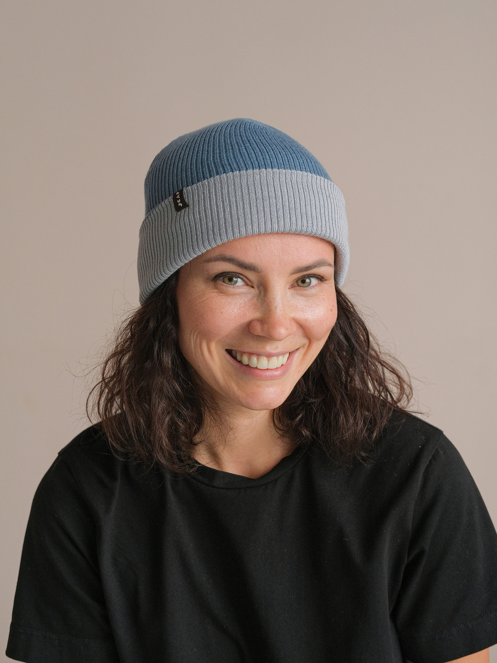 Шапка вязаная зимняя ТВИНС(Джинс/Серый)