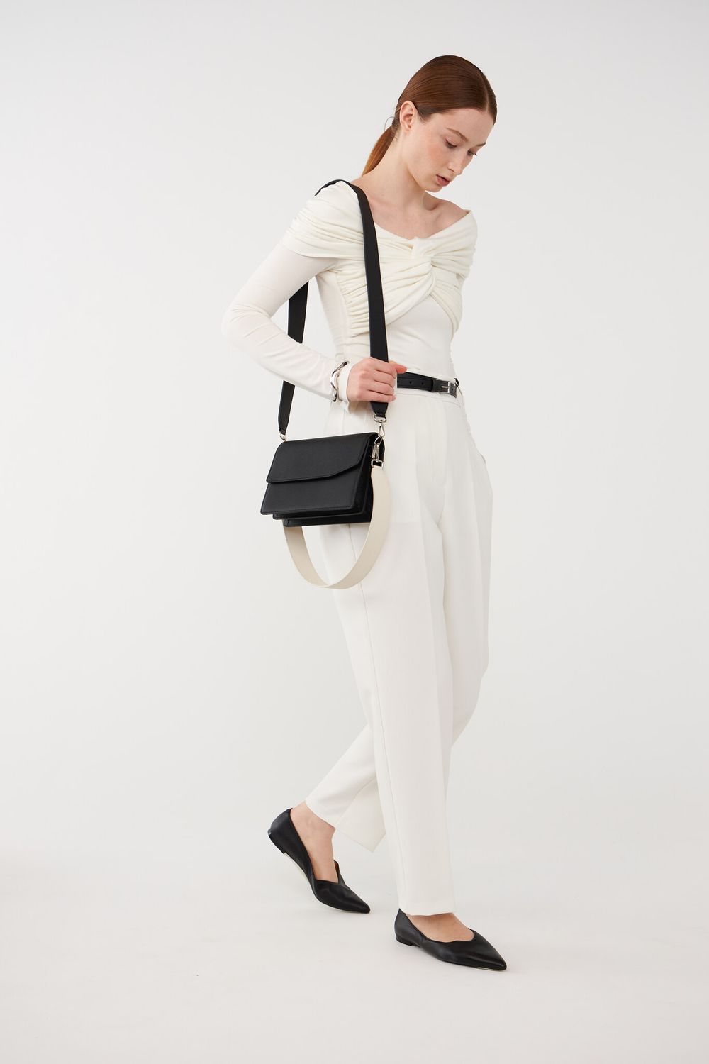 ТОП-БОДИ С УЗЛОМ, МОЛОЧНЫЙ