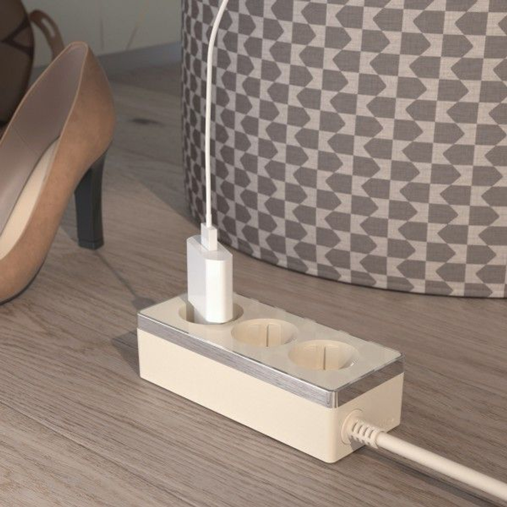 Удлинитель Gallant 3-х местный 3 м слоновая кость/хром