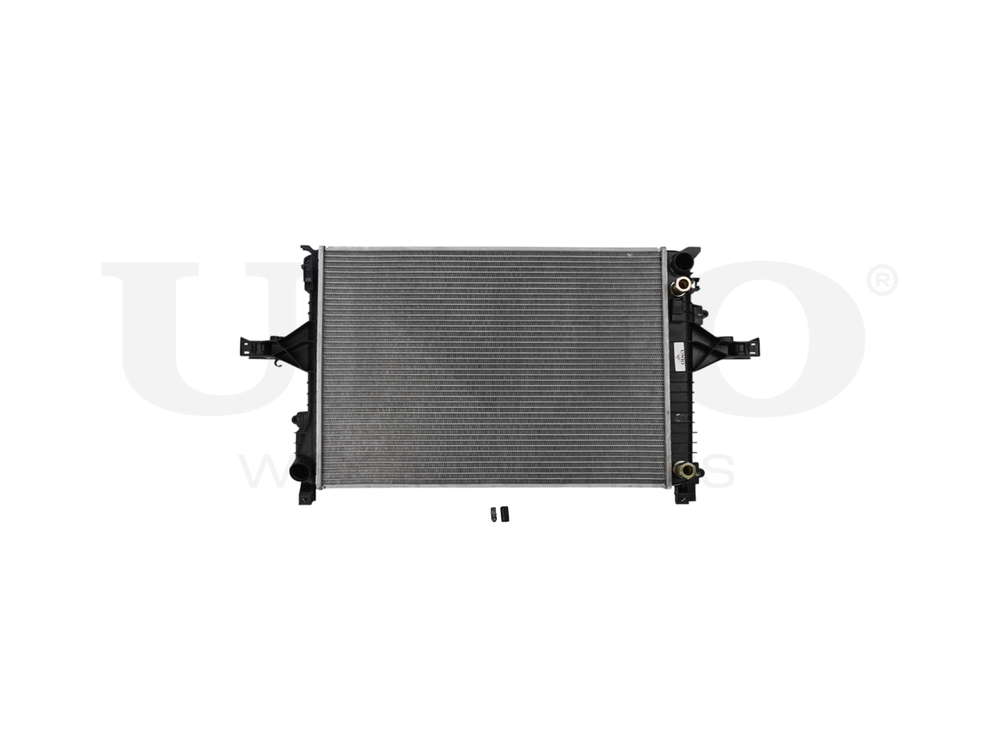 Радиатор охлаждения двигателя UNIO RAD-10047