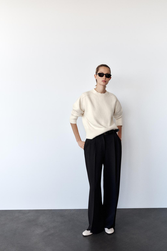 ZARA ШИРОКИЕ БРЮКИ С ЗАЩИПАМИ, ЧЕРНЫЙ