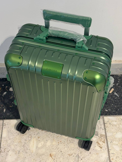Чемодан Rimowa