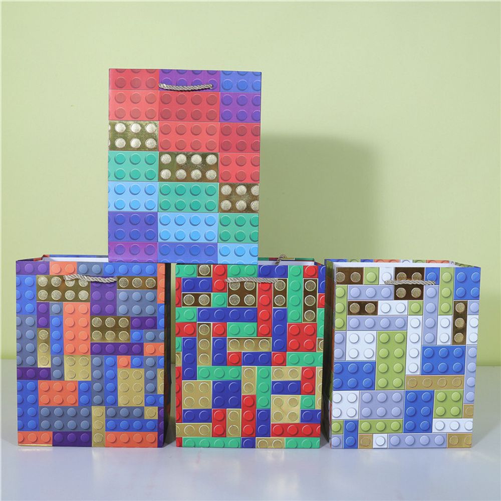 Подарочный пакет &quot;Lego Bricks&quot; 26х32 см
