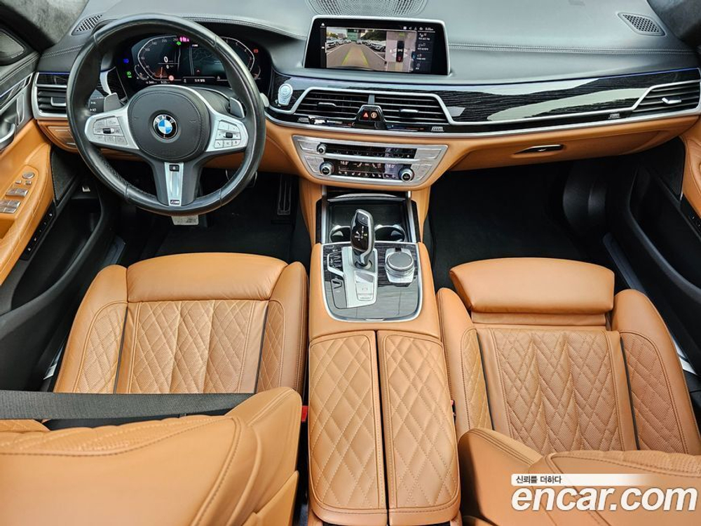 BMW 7 Series (G11) 740Li xDrive M Sports (04.2021)