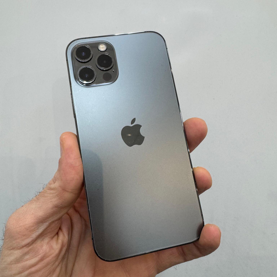 Apple iPhone 12 Pro 128GB 79% АКБ  без ремонта без вскрытия (полный комплект)